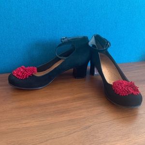 Chie Mihara, Black Mary Janes with Red Carnation